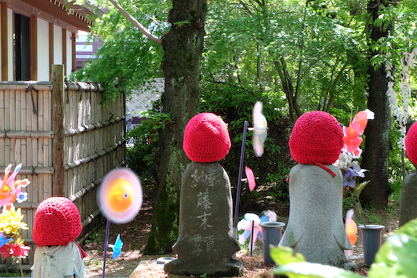 O-jizo en el templo Zōjō-ji