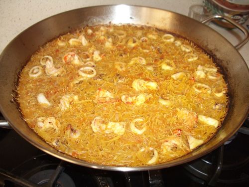 Cuando se evapore todo el caldo, el fideo está listo