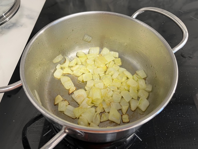Pochamos la cebolla